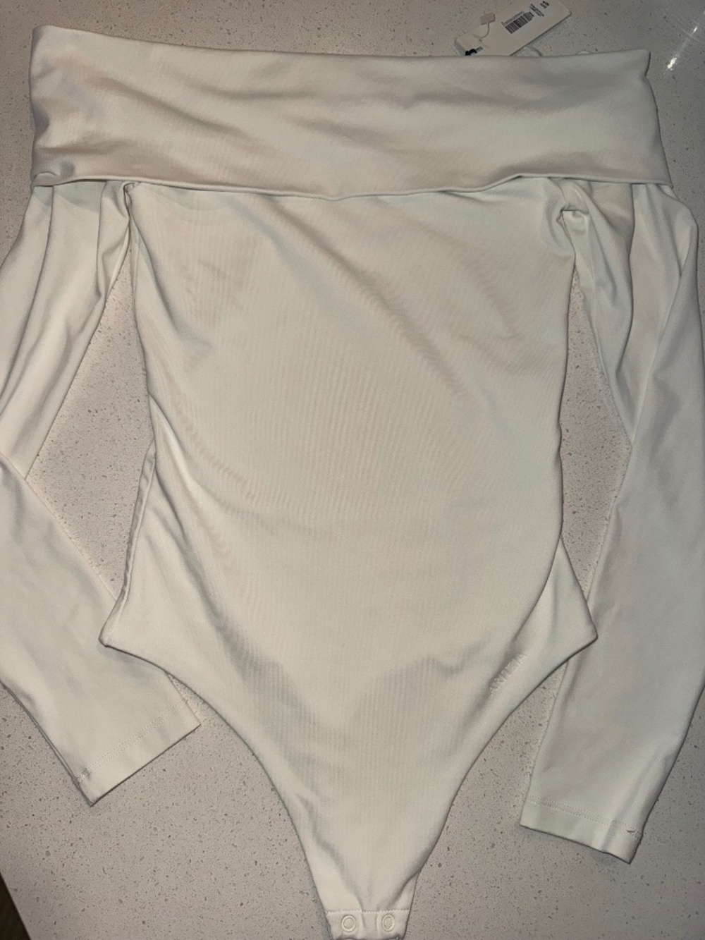 NWT Aritzia Contour Strapless Bodysuit size xs